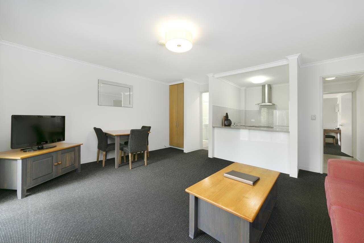 Mt Ommaney Hotel Apartments Brisbane Zewnętrze zdjęcie